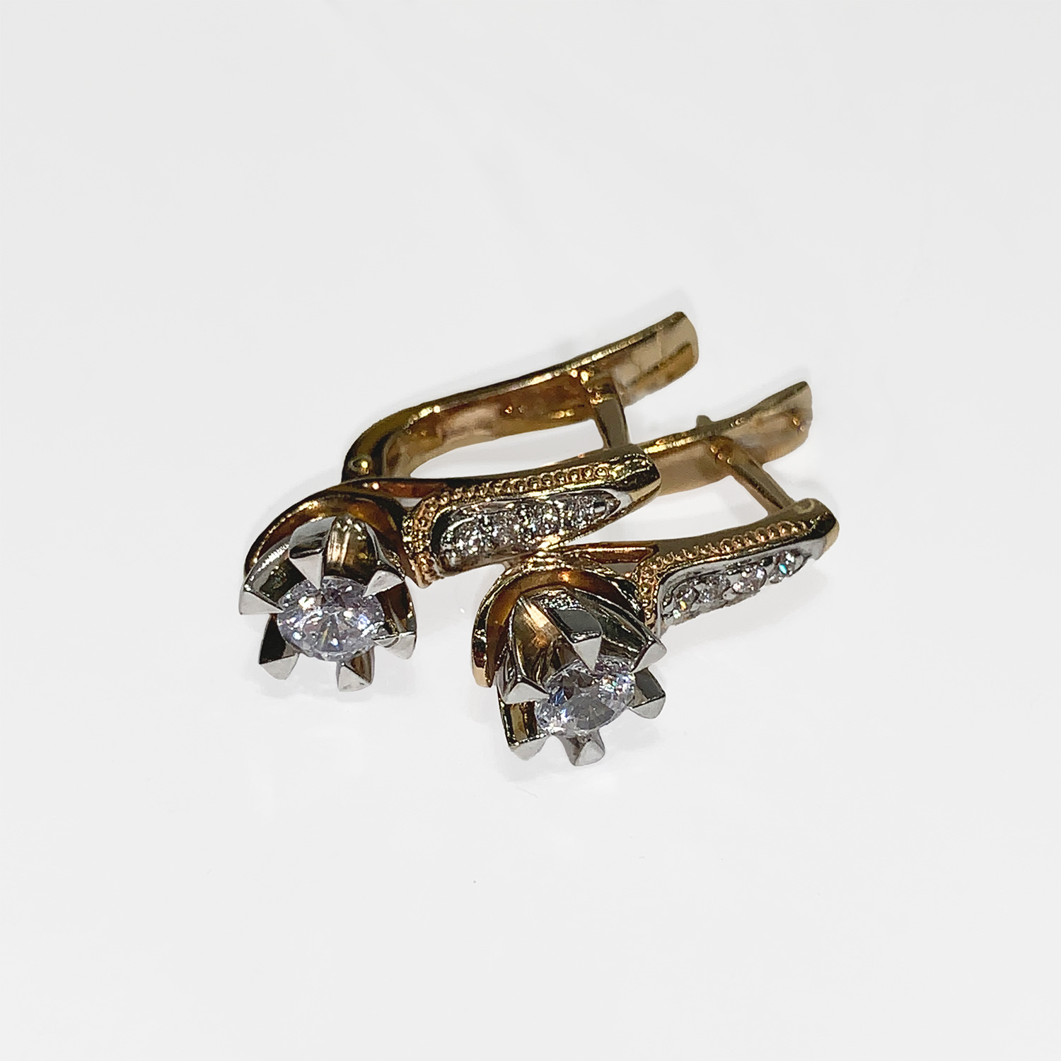 63C367CE-158D-44F5-8A0D-AF11EA7EB909 63C367CE-158D-44F5-8A0D-AF11EA7EB909