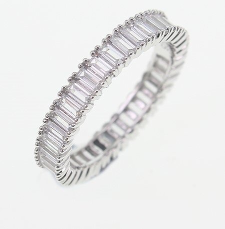 Ювелирное изделие - Кольцо из серебра с цирконами в магазине Best-Gold 121632