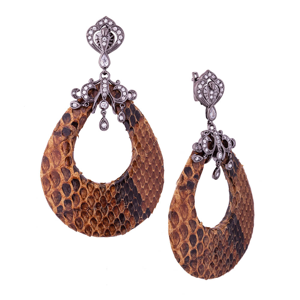 Серьги из серебра с цирконием и кожей питона Ювелирное изделие - Серьги из серебра с цирконием и кожей питона в магазине Best-Gold 129419