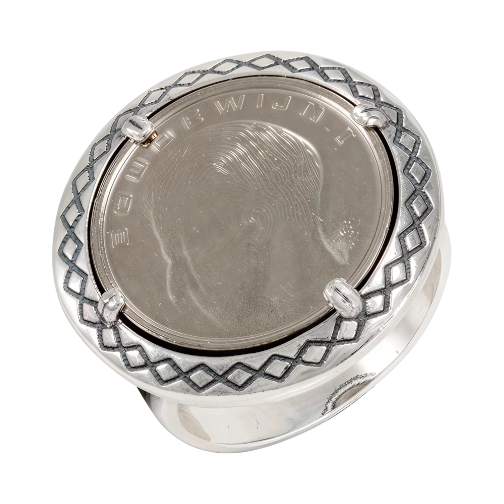 7ca41570-c8be-4404-a0d8-927d1eb06f31