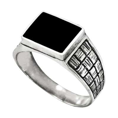 Кольцо из серебра с лидитом Ювелирное изделие - Кольцо из серебра с лидитом в магазине Best-Gold 093402