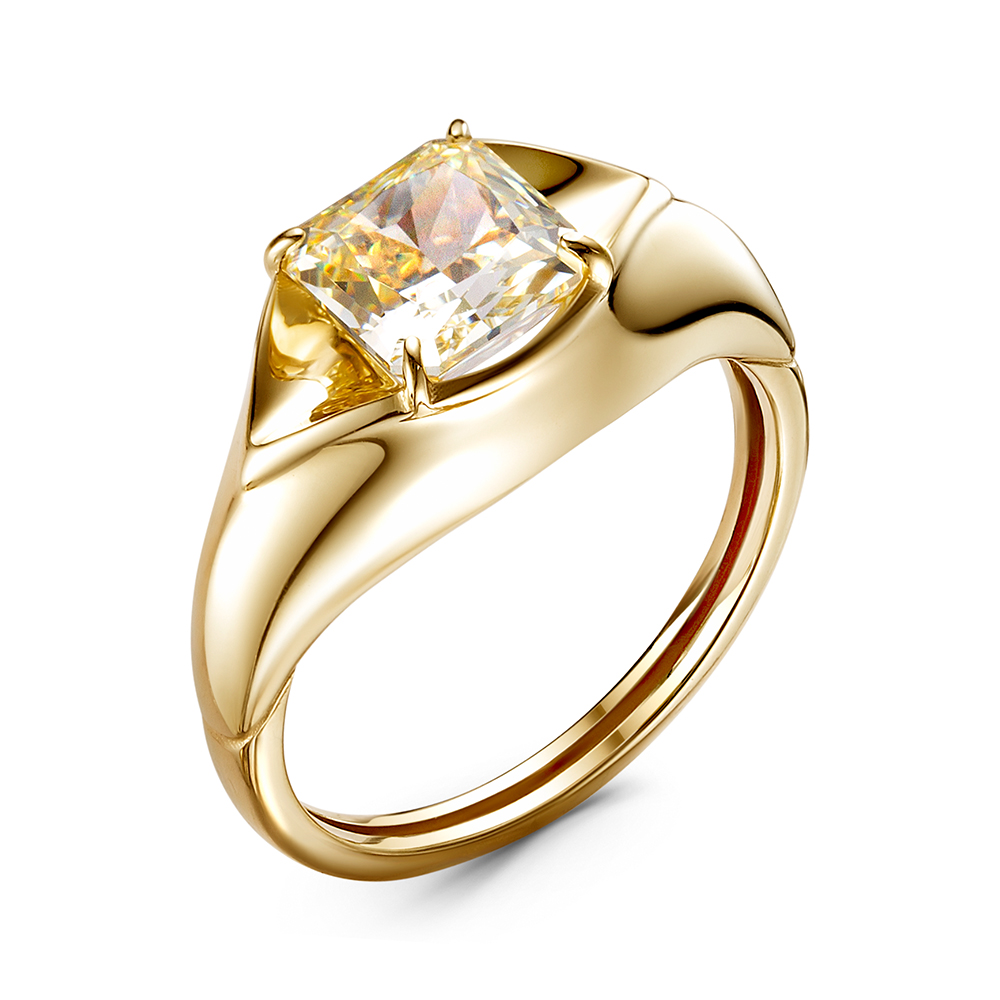 Кольцо из желтого золота с бриллианитом