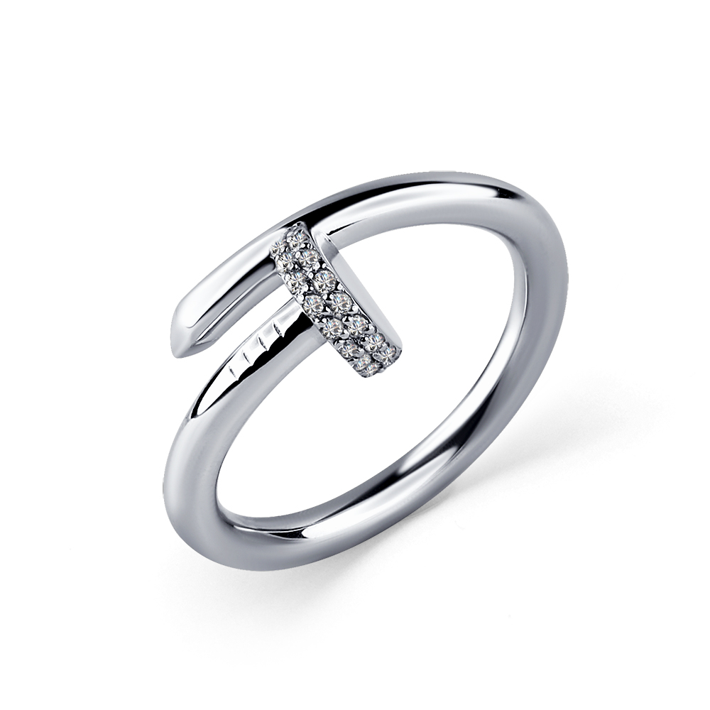 Кольцо из серебра с фианитами Ювелирное изделие - Кольцо из серебра с фианитами в магазине Best-Gold 045740