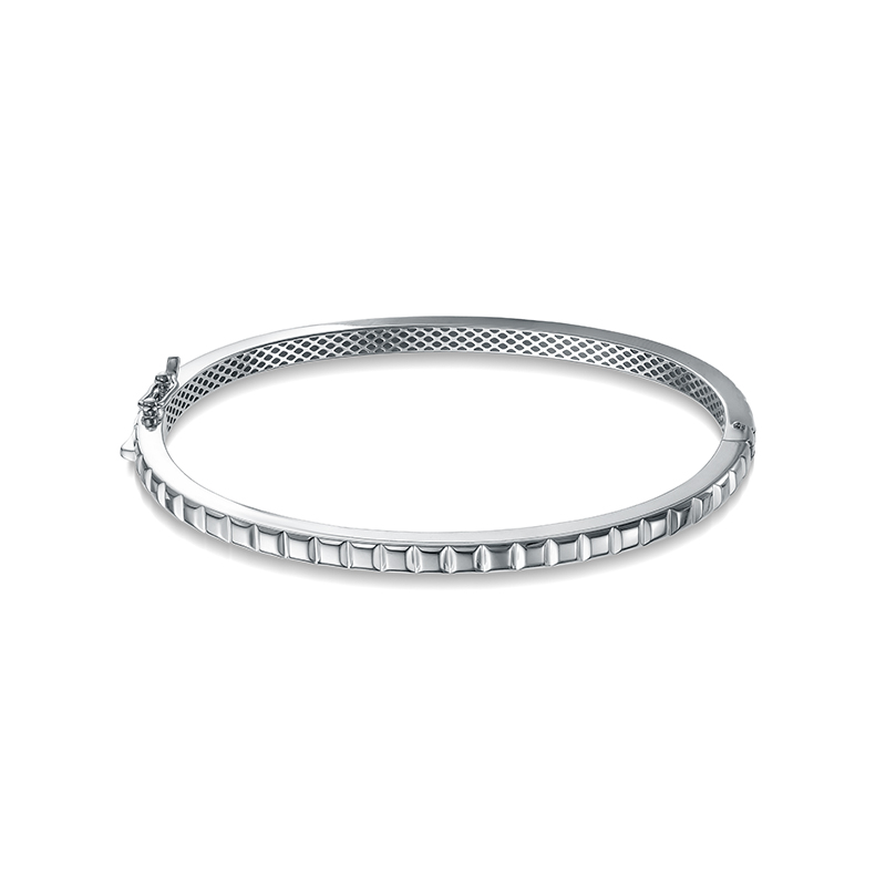 Браслет жесткий из белого золота