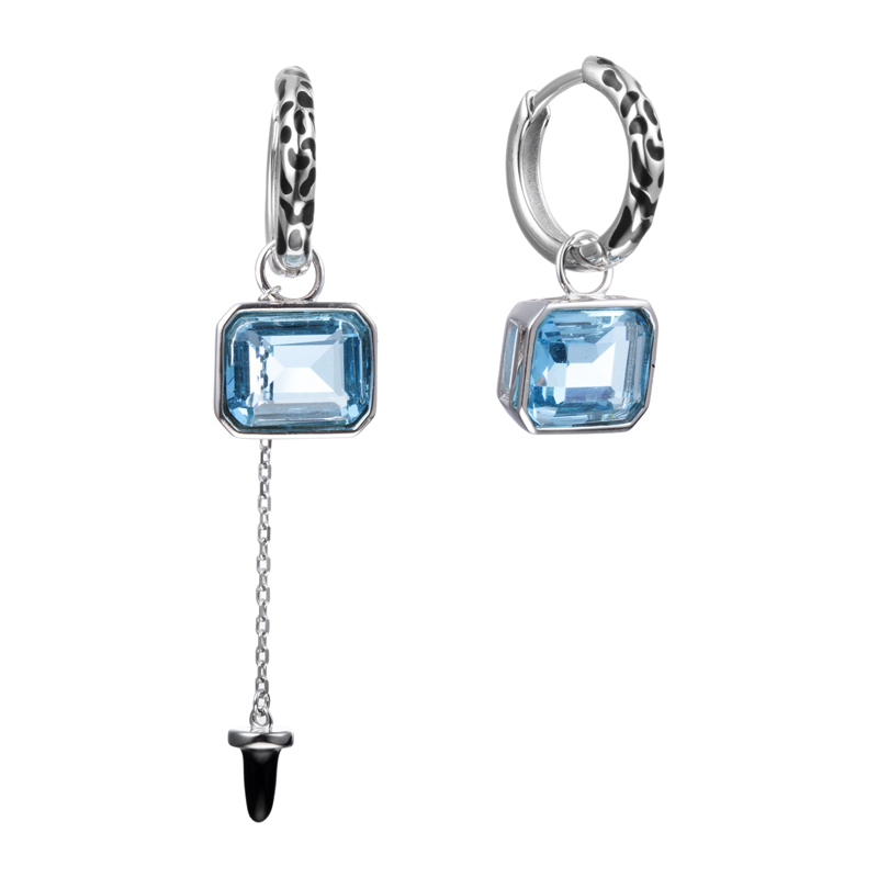 Серьги из серебра с эмалью и фианитами Ювелирное изделие - Серьги из серебра с эмалью и фианитами в магазине Best-Gold 129399